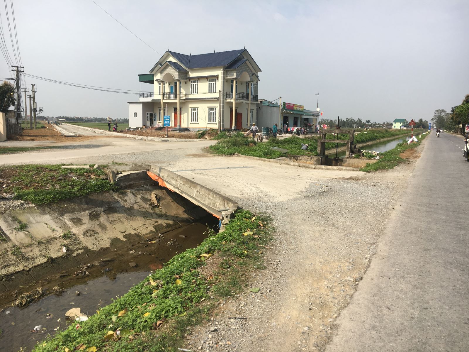 Thanh Hóa: Nga An, Nga Sơn khuất tất trong việc đầu tư xây dựng cầu Làng Dài
